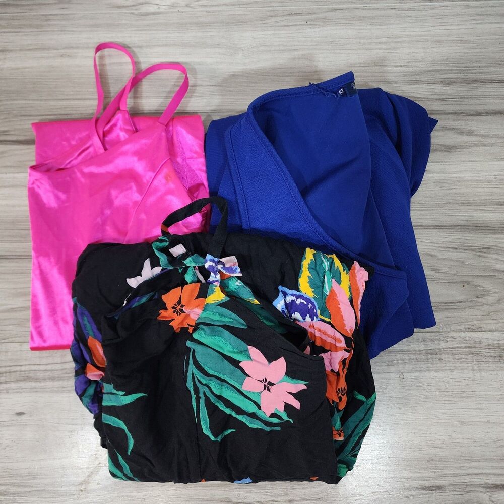 Women's Summer Mini Dresses Size XL Lot of 3